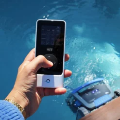 Robot De Piscine Electrique M700 Dolphin - Nettoyage Automatique et Efficace 8 Robot De Piscine Electrique M700 Dolphin - Nettoyage Automatique et Efficace -Entretien De La Piscine Soldes 435556 imgWEB robot electrique m700 dolphin 3 3f4d