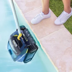 Robot De Piscine Sans Fil Freerider Zodiac - Nettoyage Automatique et Efficace 7 Robot De Piscine Sans Fil Freerider Zodiac - Nettoyage Automatique et Efficace -Entretien De La Piscine Soldes 439121 imgWEB Nettoyeur Freerider 6 2cc8